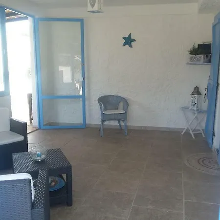 White And Blue * Sorso